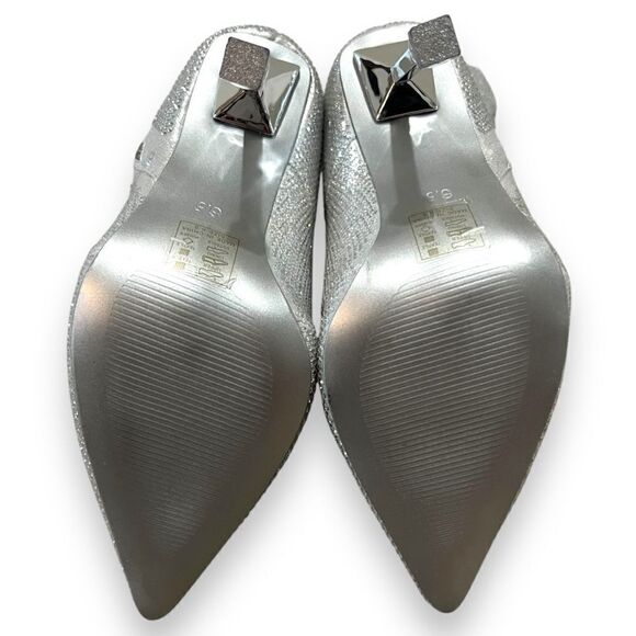 NWOB Azalea Wang Stepping Out silver rhinestone heeled puffer bootie sz 6.5 - Picture 7 of 9